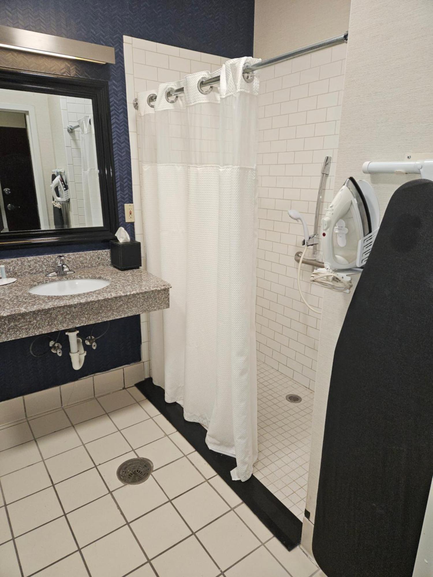 Fairfield & By Marriott Hotel 3*