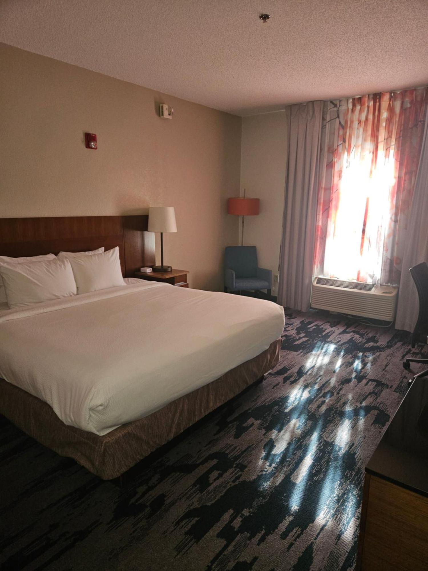 Fairfield & By Marriott Hotel Tulsa