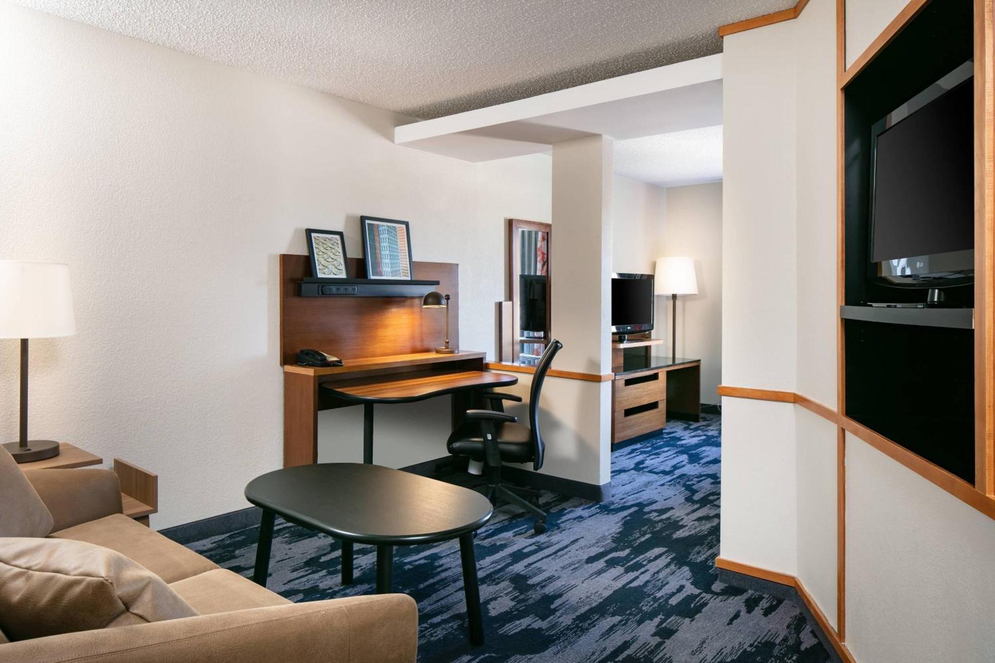 Fairfield & By Marriott Hotel
