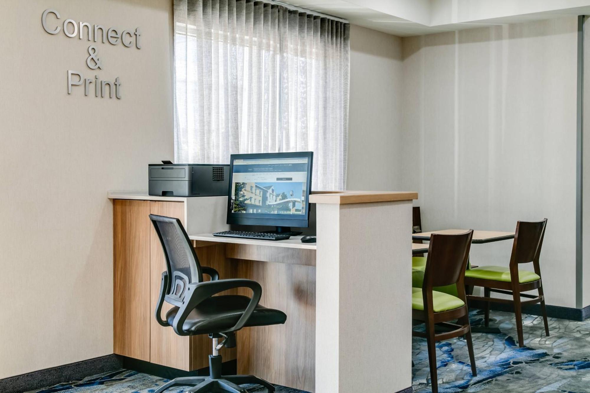 Fairfield & By Marriott 3*